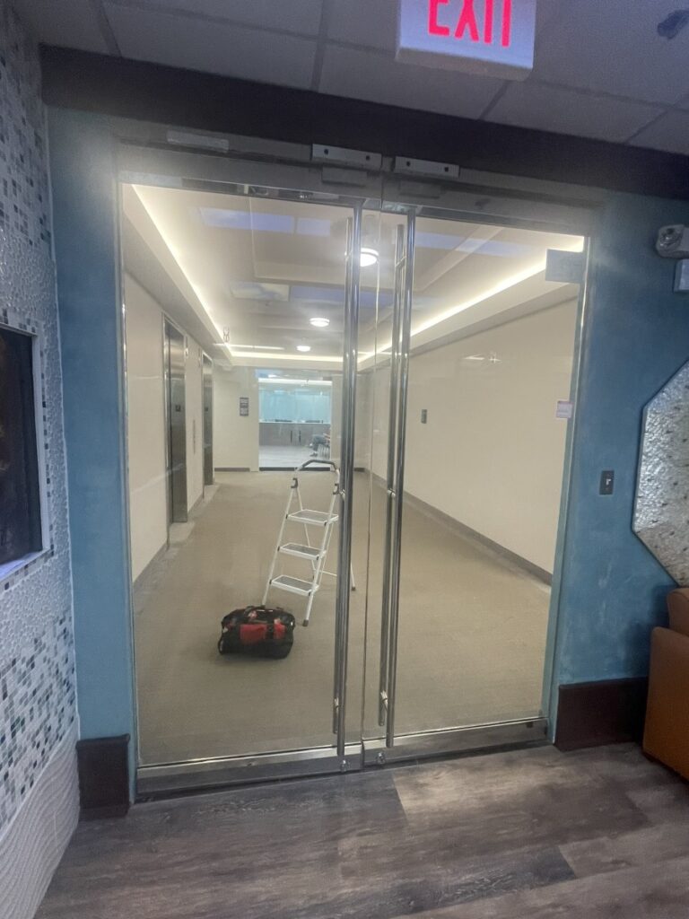 Frameless Commercial Glass Door Repair Fredericksburg VA